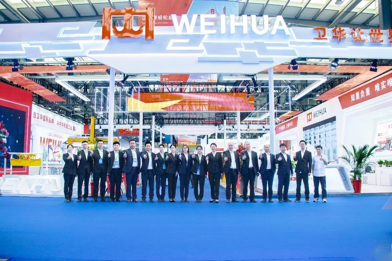 新Level！WEIHUA“黑科技”亮相中國長垣起重裝備博覽交易會(huì)！